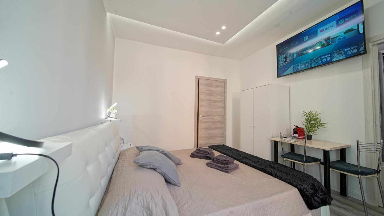 Destiny Home 2 Verona Piazza Isolo Szoba fotó